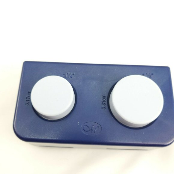 The Creative Memories Collection Three Pack Shape Maker For Crafts And Scrapbook - Picture 5 of 12